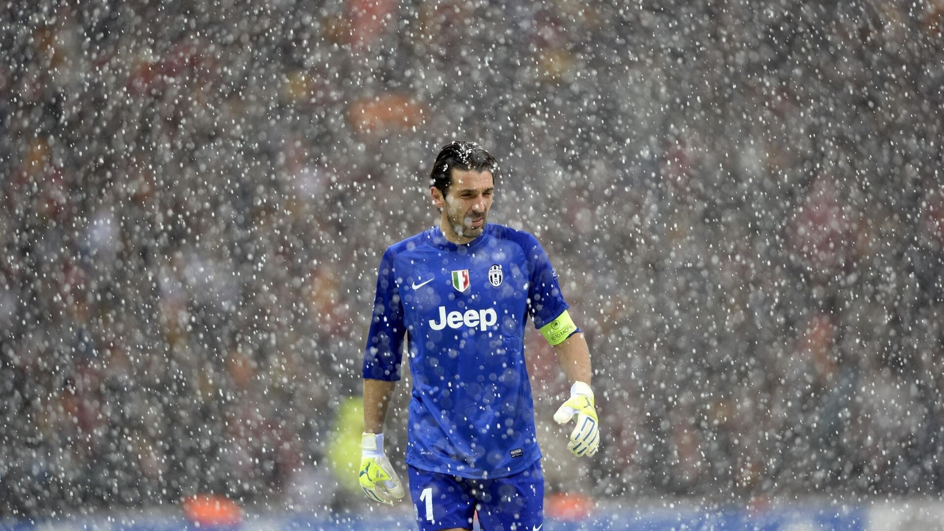 德布劳内回归赛场，势不可挡首场状态亮眼，RNG观众沸腾！